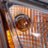 A6601512003 Passenger Side Headlight Replacement for Cascadia 2018-2023 Halogen With bulb(s)